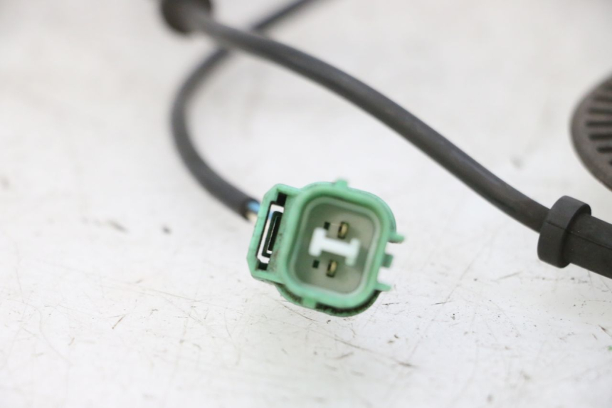 photo de CZUJNIK ABS PRZEDNI HONDA FES S-WING SWING ABS 125 (2007 - 2015) - Zbliżenie techniczne