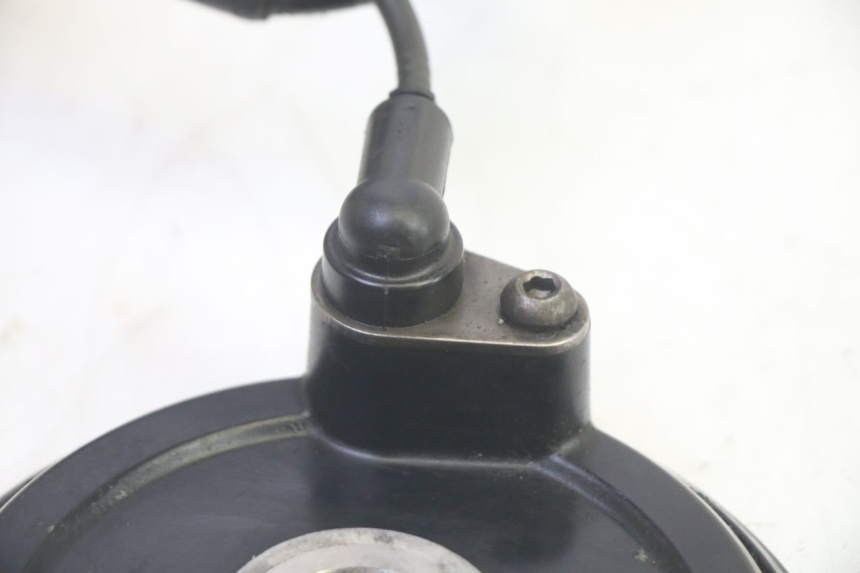 photo de CZUJNIK ABS PRZEDNI YAMAHA FJR ABS 1300 (2006 - 2012) - Inny kąt widzenia