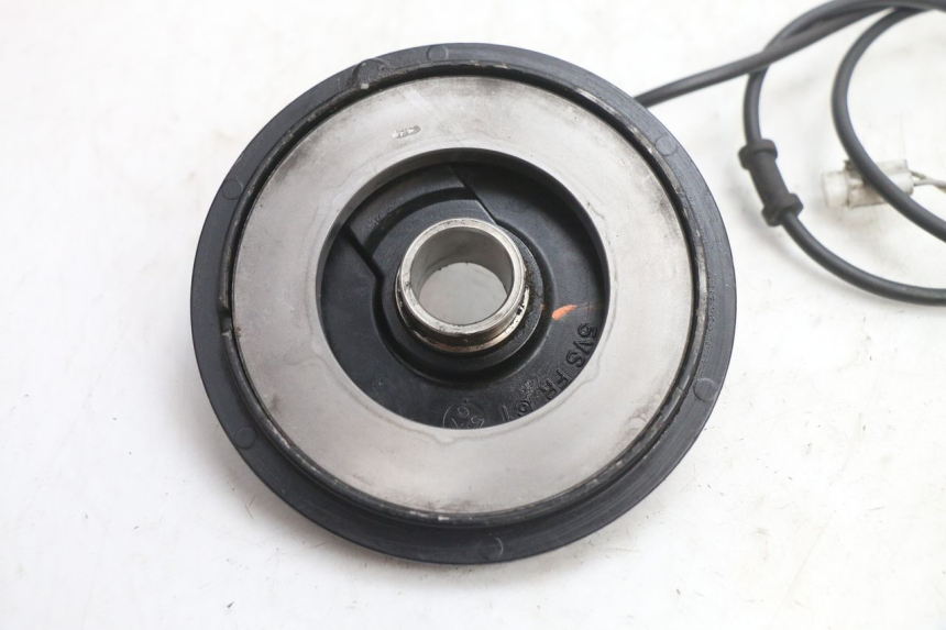 photo de PRZEDNI CZUJNIK ABS YAMAHA FJR 1300 (2001 - 2005) - Zoom stanu zużycia