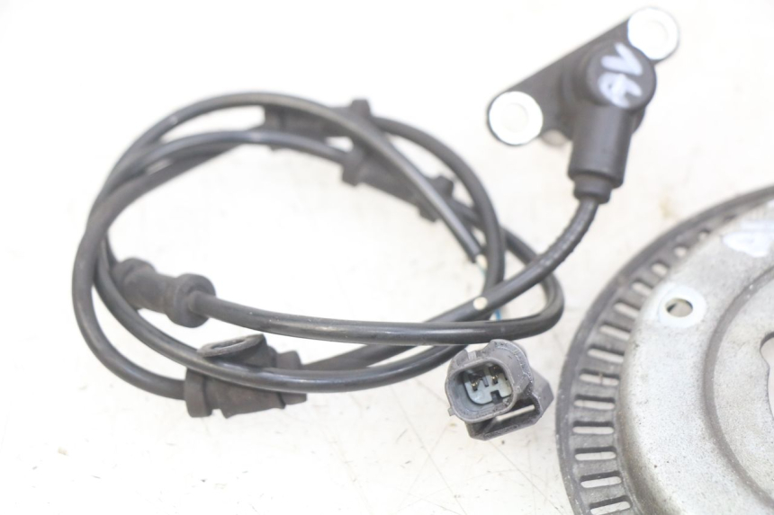 photo de CZUJNIK ABS PRZEDNI HONDA FJS SILVERWING SILVER WING 400 (2009 - 2016) - Zoom stanu zużycia