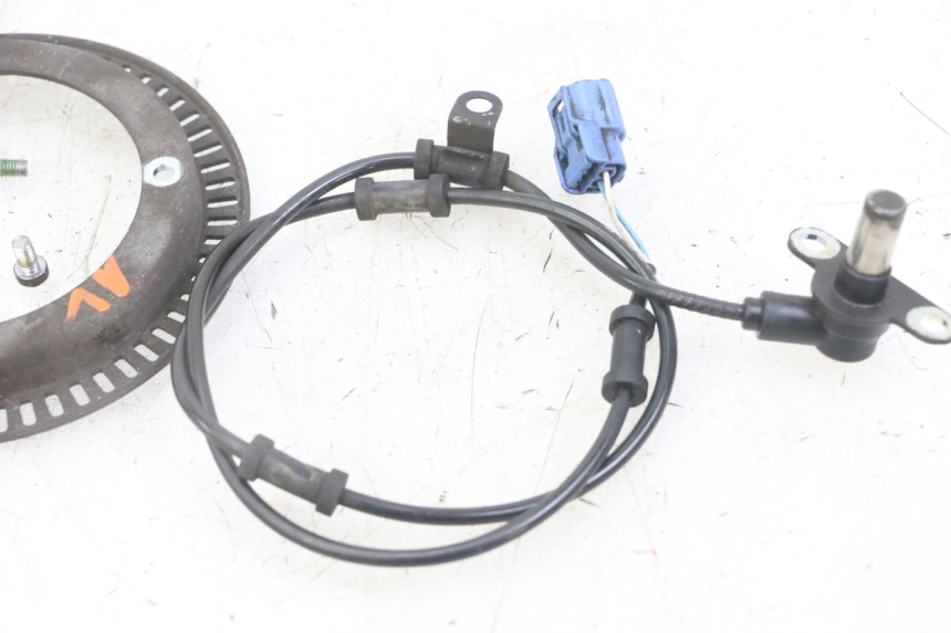 photo de CZUJNIK ABS PRZEDNI HONDA FORZA ABS 300 (2013 - 2017) - Zoom stanu zużycia