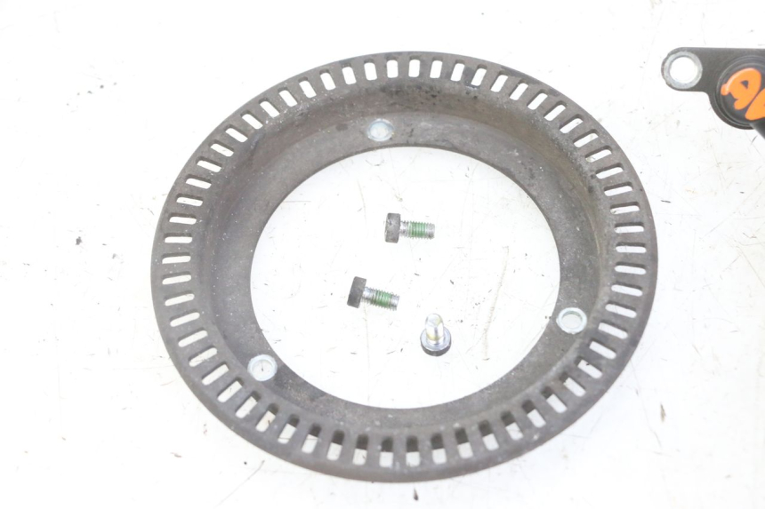 photo de CZUJNIK ABS PRZEDNI HONDA FORZA ABS 300 (2013 - 2017) - Stan powierzchni