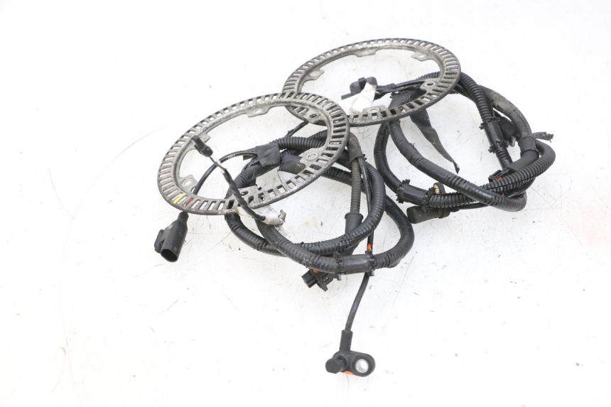 photo de CZUJNIK ABS PRZEDNI PIAGGIO MP3 HPE 300 (2019 - 2026) - Szczegół części