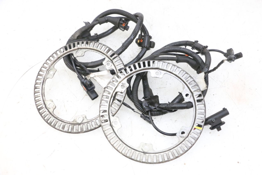 photo de CZUJNIK ABS PRZEDNI PIAGGIO MP3 HPE 300 (2019 - 2026) - Zoom stanu zużycia