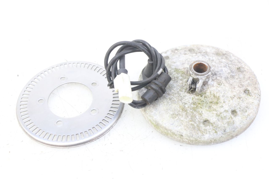photo de CZUJNIK ABS PRZEDNI PEUGEOT SATELIS COMPRESSOR K15 125 (2006 - 2009) - Inny kąt widzenia