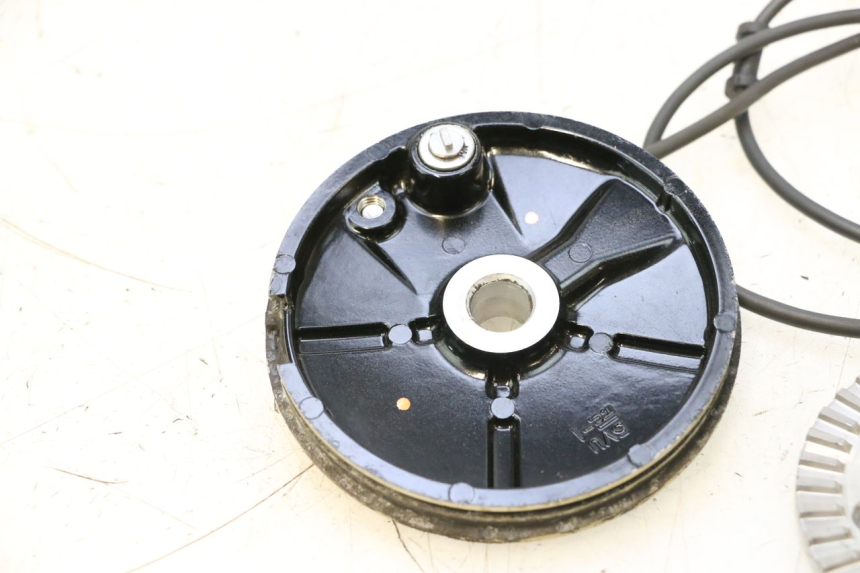 photo de PRZEDNI CZUJNIK ABS YAMAHA XP T-MAX ABS 500 (2005 - 2005) - Stan powierzchni