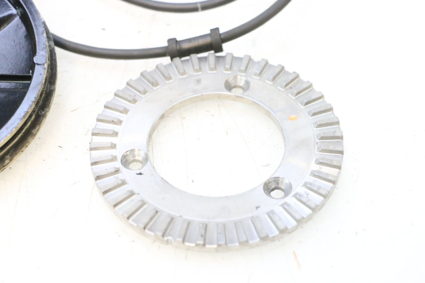 photo de PRZEDNI CZUJNIK ABS YAMAHA XP T-MAX ABS 500 (2005 - 2005) - Oznaczenia i referencje