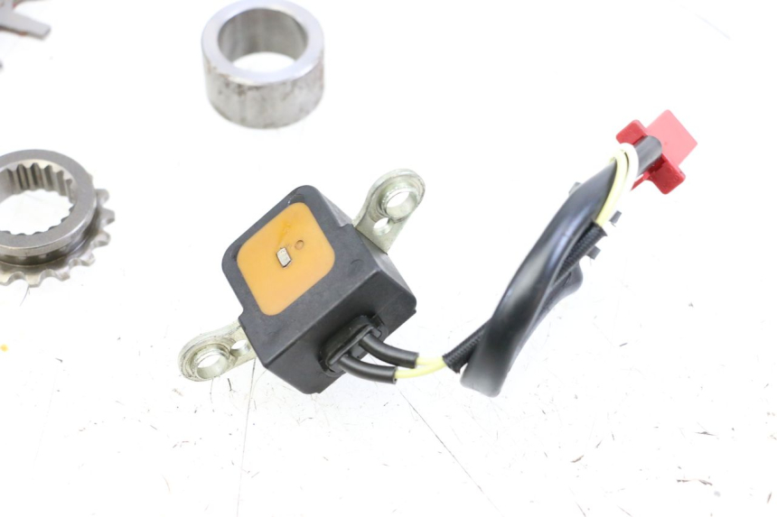 photo de CZUJNIK ZAPŁONU HONDA FJS SILVER WING SILVERWING 400 (2005 - 2008) - Zoom stanu zużycia