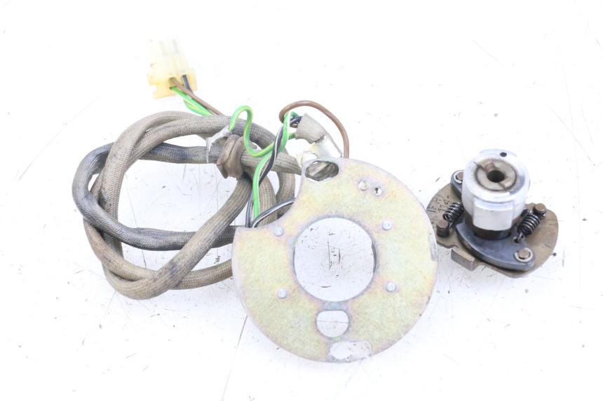 photo de CZUJNIK ZAPŁONU SUZUKI GSX E 250 (1982 - 1983) - Szczegóły charakterystyczne