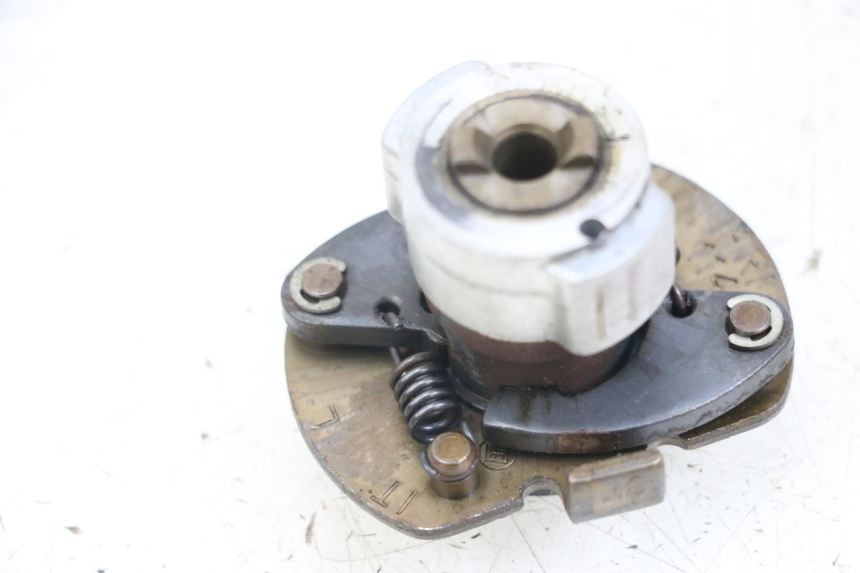 photo de CZUJNIK ZAPŁONU SUZUKI GSX E 250 (1982 - 1983) - Oznaczenia i referencje