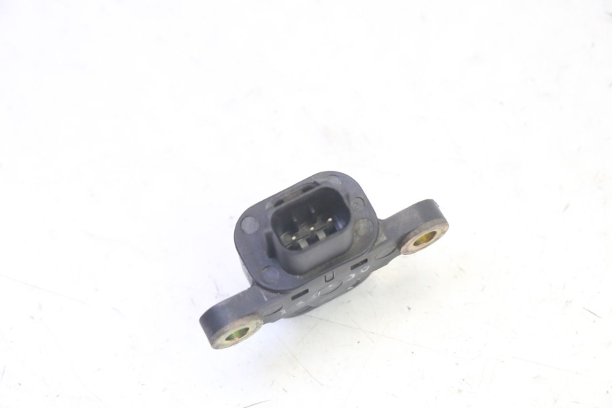 photo de CZUJNIK UPADKU QUADRO 4 4D 350 (2015 - 2018) - Inny kąt widzenia