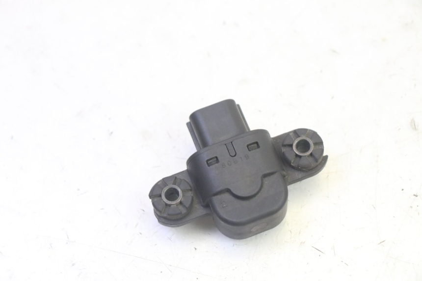 photo de CZUJNIK UPADKU HONDA CBF 125 (2009 - 2015) - Widok główny