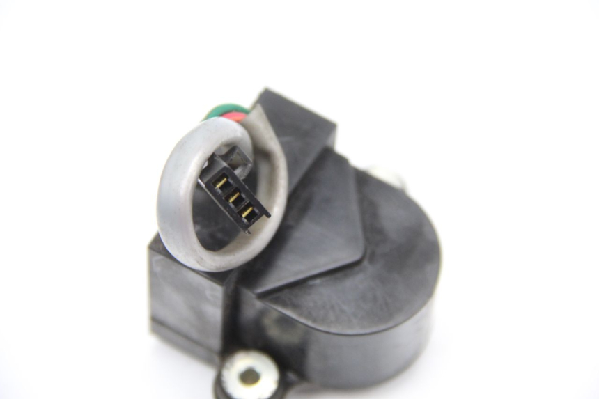 photo de CZUJNIK UPADKU HONDA FES PANTHEON 125 (2003 - 2007) - Widok ogólny