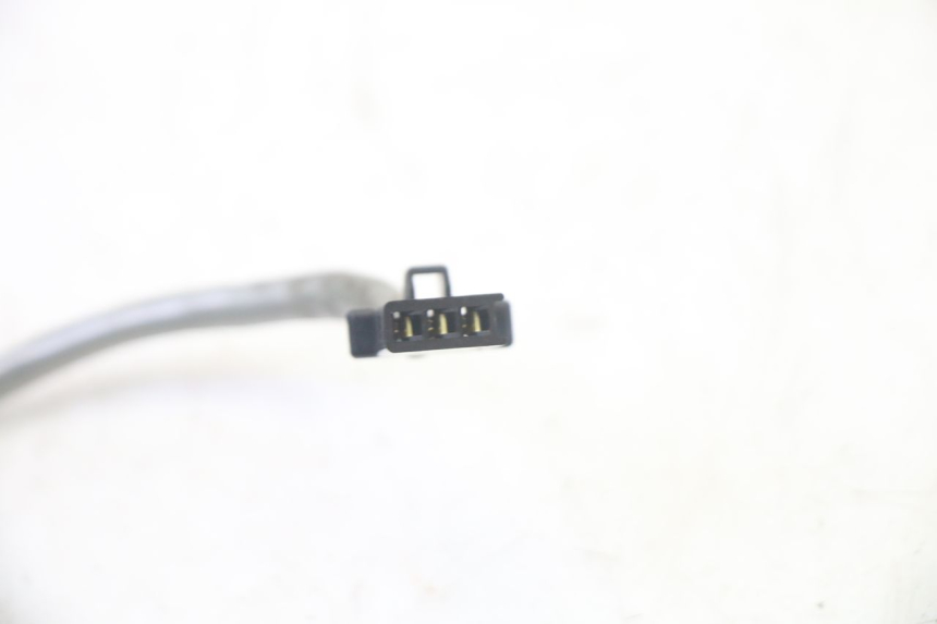 photo de CZUJNIK UPADKU HONDA FES S-WING SWING ABS 125 (2007 - 2015) - Inny kąt widzenia