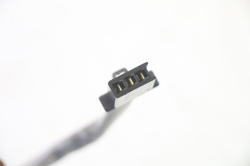 photo de CZUJNIK UPADKU HONDA FES S-WING SWING ABS 125 (2007 - 2015) - Inny kąt widzenia