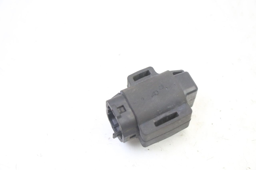 photo de CZUJNIK UPADKU SUZUKI GSR 750 (2011 - 2017) - Inny kąt widzenia