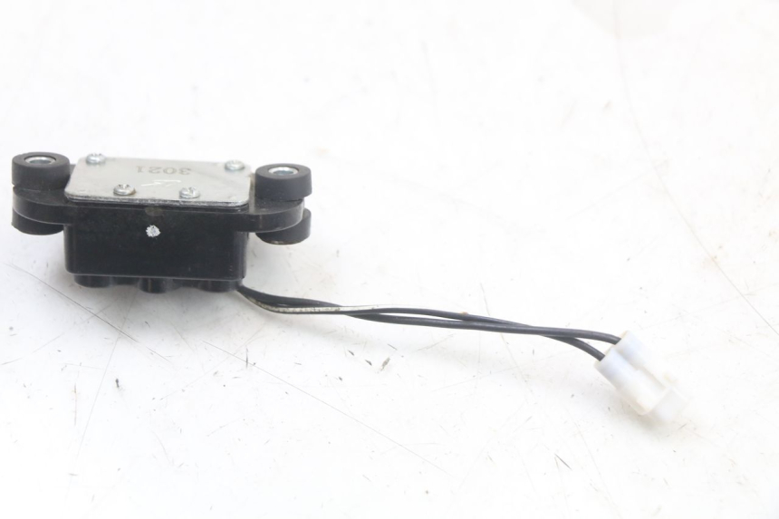 photo de CZUJNIK UPADKU MASAI SCRAMBLER SPORT 125 (2021 - 2025) - Zoom stanu zużycia