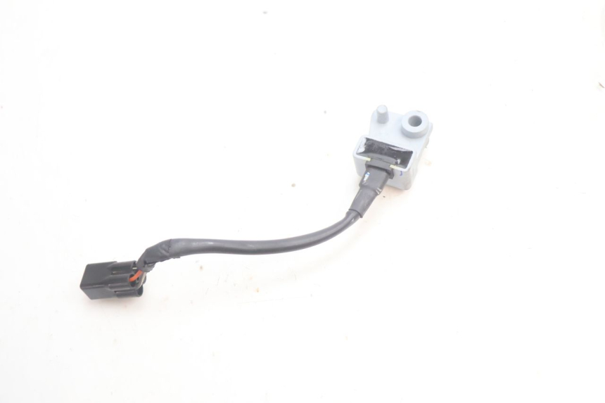 photo de CZUJNIK UPADKU PIAGGIO MP3 HPE 530 (2022 - 2026) - Zoom stanu zużycia