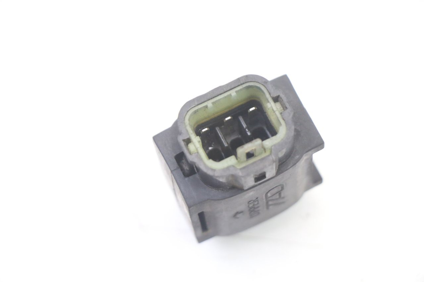 photo de CZUJNIK UPADKU SUZUKI BURGMAN 125 (2015 - 2017) - Inny kąt widzenia