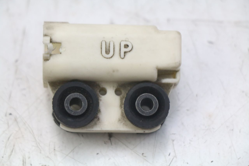 photo de CZUJNIK UPADKU YAMAHA XP T-MAX TMAX 500 (2004 - 2007) - Szczegół części