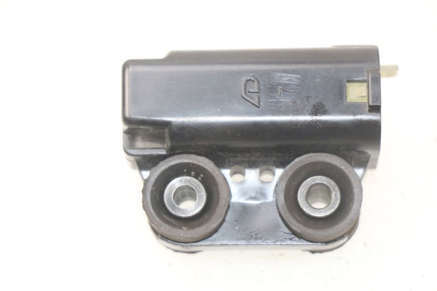 photo de CZUJNIK UPADKU YAMAHA YP T-MAX TMAX 530 (2017 - 2020) - Szczegół części