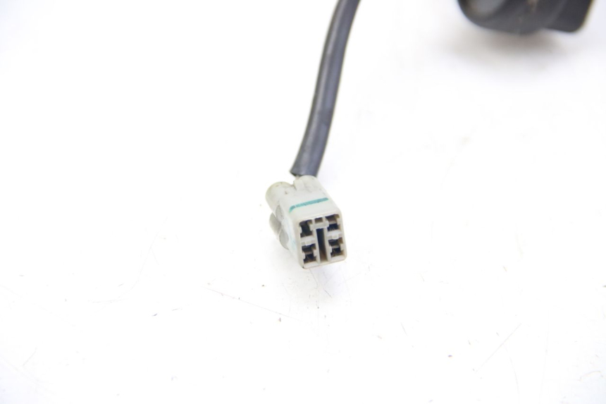 photo de CZUJNIK UPADKU PIAGGIO ZIP 4T 50 (2018 - 2020) - Inny kąt widzenia