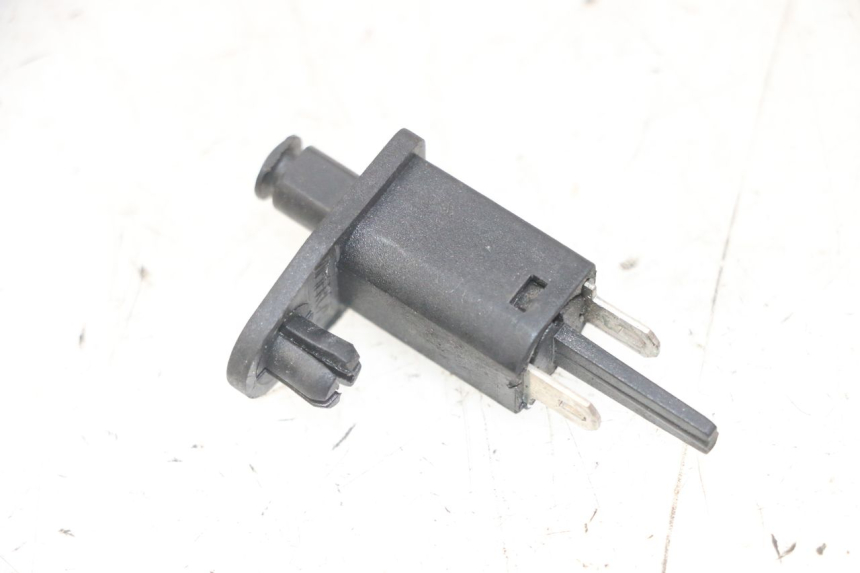 photo de CZUJNIK OTWIERANIA KUFERKA PIAGGIO MP3 LT 300 (2010 - 2016) - Zoom stanu zużycia