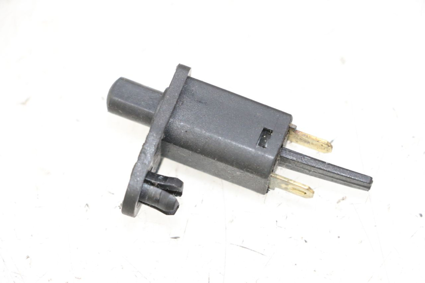 photo de CZUJNIK OTWIERANIA KUFERKA PEUGEOT SATELIS 125 (2013 - 2018) - Zoom stanu zużycia