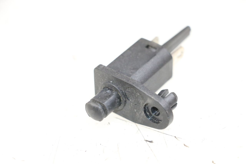 photo de CZUJNIK OTWIERANIA KUFERKA PIAGGIO XEVO - X EVO 125 (2007 - 2017) - Widok główny