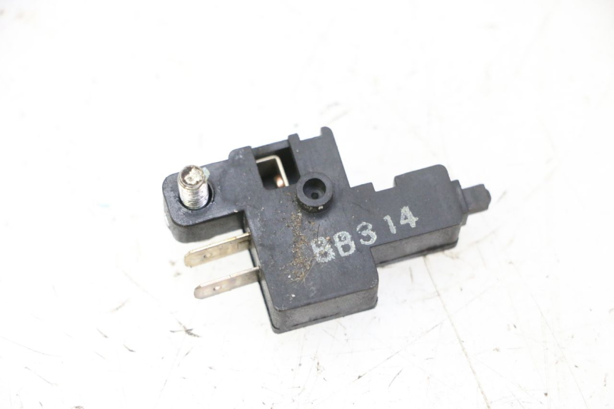 photo de CZUJNIK OTWIERANIA SIEDZENIA HONDA FES S-WING SWING ABS 125 (2007 - 2015) - Widok główny