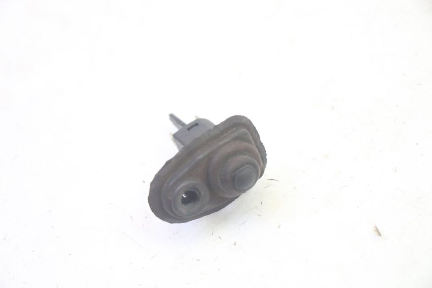 photo de CZUJNIK OTWIERANIA SIEDZENIA PIAGGIO MP3 HPE 350 (2018 - 2020) - Inny kąt widzenia