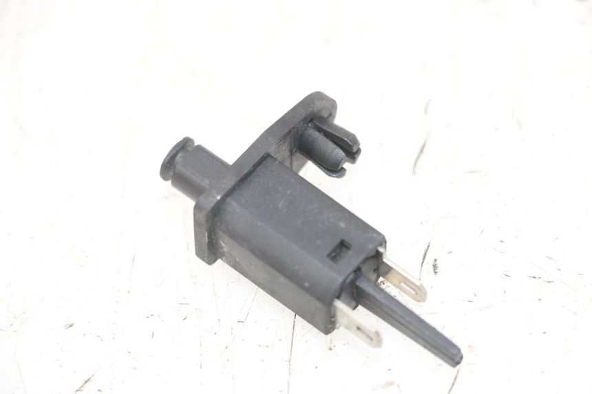 photo de CZUJNIK OTWIERANIA SIEDZENIA PIAGGIO MP3 LT 300 (2010 - 2016) - Zoom stanu zużycia