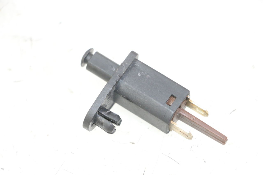 photo de CZUJNIK OTWIERANIA SIEDZENIA PIAGGIO MP3 125 (2006 - 2014) - Szczegół części