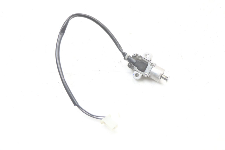 photo de CZUJNIK OTWIERANIA SIEDZENIA SUZUKI BURGMAN 125 (2018 - 2021) - Inny kąt widzenia