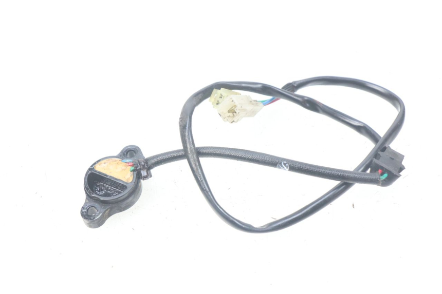 photo de CZUJNIK NEUTRALNY SUZUKI XF FREEWIND 650 (1997 - 2003) - Zoom stanu zużycia