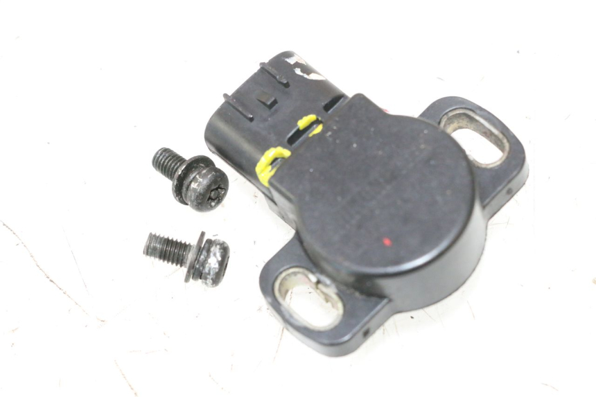 photo de CZUJNIK TPS YAMAHA XJR 1300 (1998 - 2002) - Widok główny