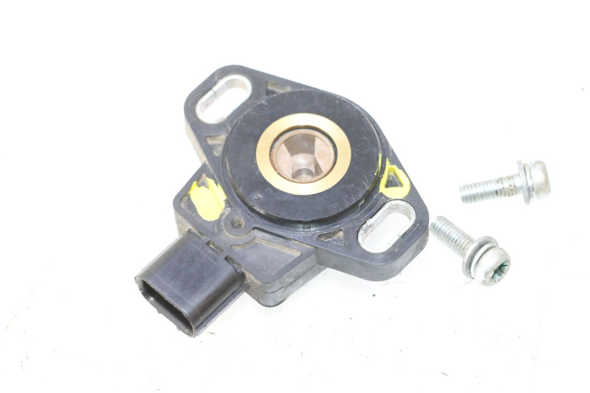 photo de CZUJNIK TPS HONDA XLV VARADERO 125 (2007 - 2012) - Zbliżenie techniczne