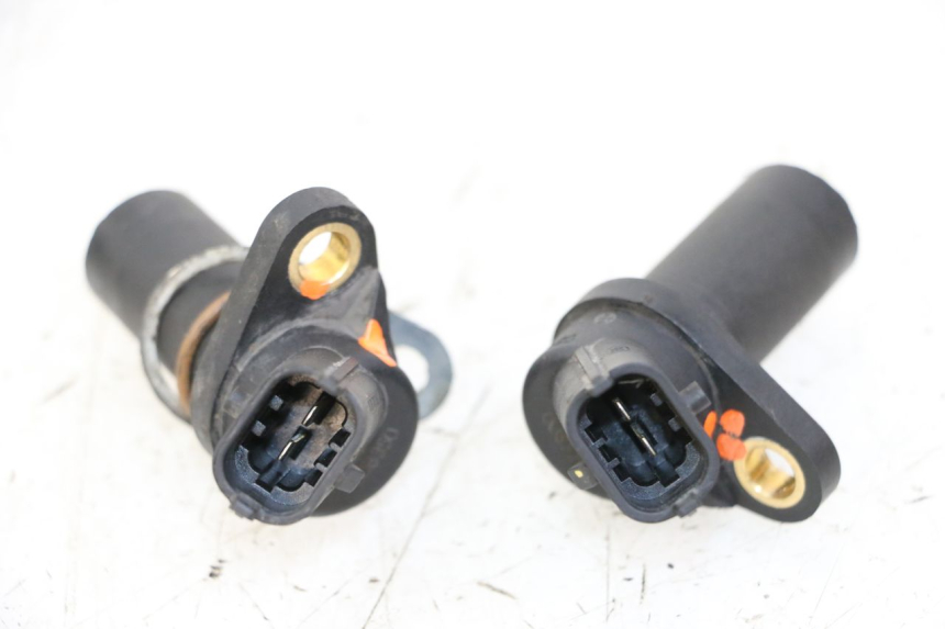 photo de CZUJNIK PRĘDKOŚCI PIAGGIO MP3 LT 400 (2007 - 2012) - Inny kąt widzenia