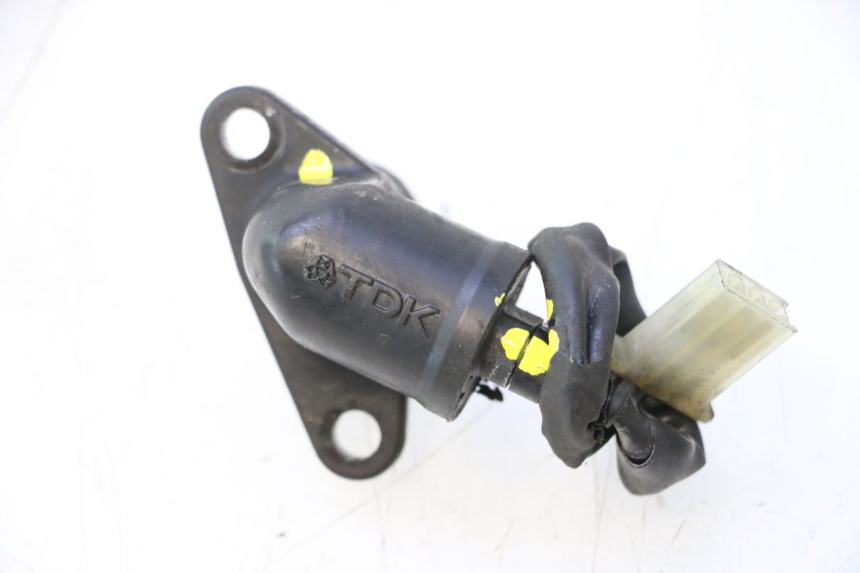 photo de CZUJNIK PRĘDKOŚCI HONDA VFR FI RC46 800 (1998 - 2001) - Zbliżenie techniczne