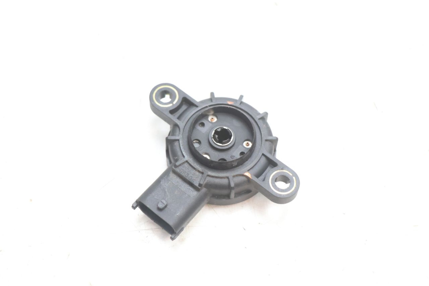 photo de CZUJNIK POZYCJI ROLL LOCK PIAGGIO MP3 LT 400 (2007 - 2012) - Zoom stanu zużycia