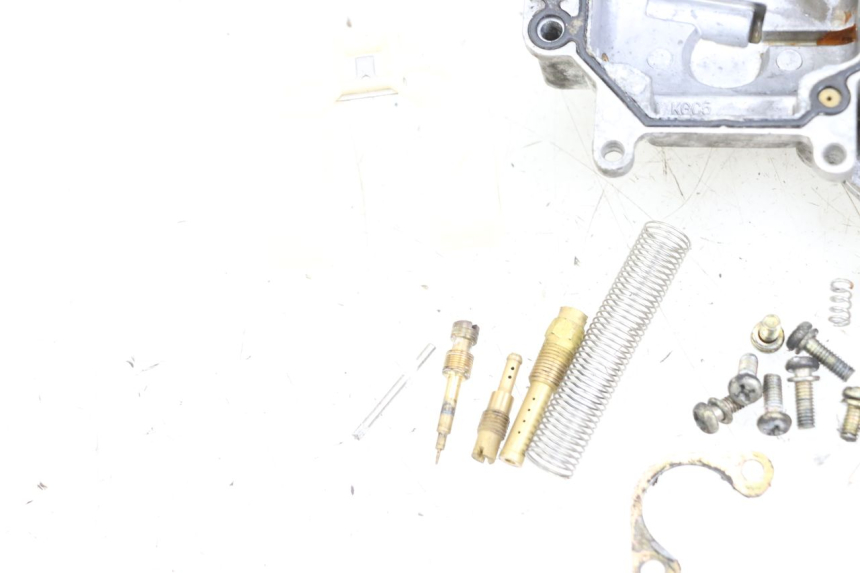 photo de GAŹNIK KYMCO AGILITY 4T 50 (2005 - 2018) - Punkty mocowania