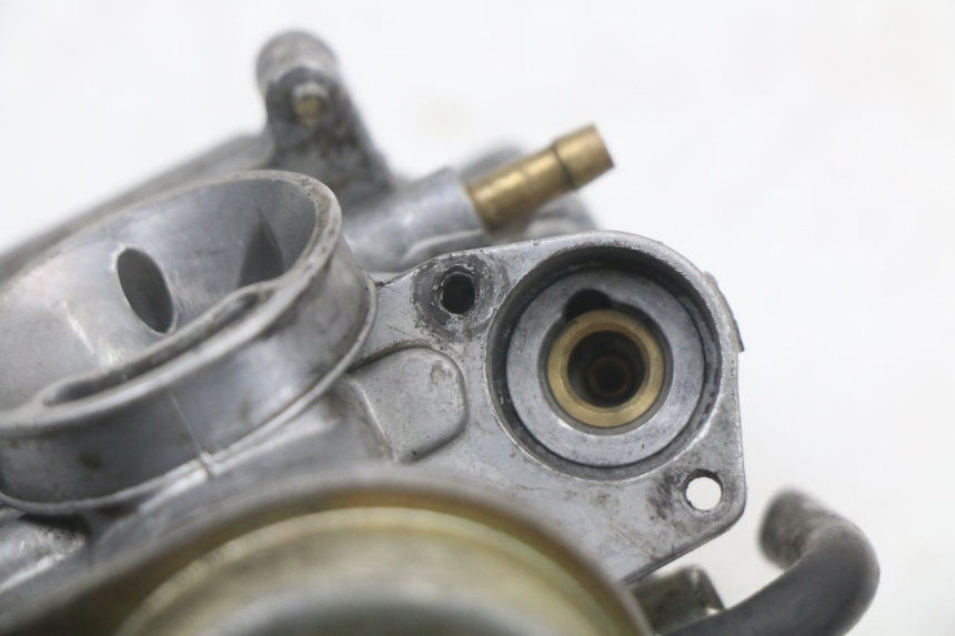 photo de GAŹNIK KYMCO AGILITY 4T 50 (2005 - 2018) - Punkty mocowania