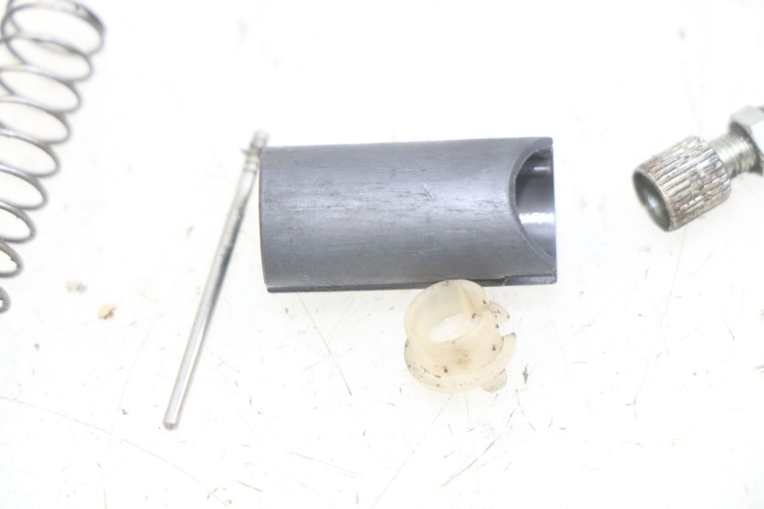 photo de GAŹNIK MBK BOOSTER NEXT GENERATION 50 (1995 - 1998) - Widok produktu