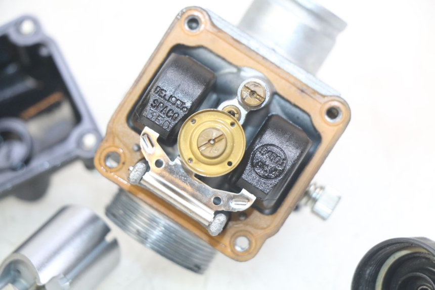 photo de GAŹNIK MBK BOOSTER SPIRIT 50 (1999 - 2003) - Szczegóły charakterystyczne