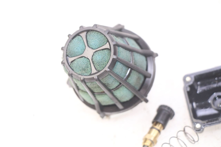 photo de GAŹNIK MBK BOOSTER SPIRIT 50 (1999 - 2003) - Oznaczenia i referencje