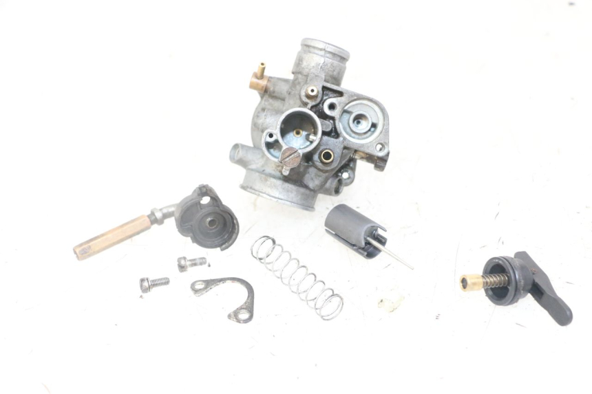 photo de GAŹNIK MBK BOOSTER SPIRIT NAKED 50 (2004 - 2017) - Oznaczenia i referencje