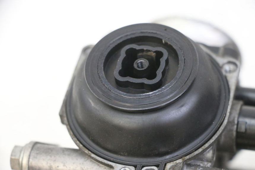 photo de GAŹNIK HONDA CBF 500 (2004 - 2007) - Widok z bliska