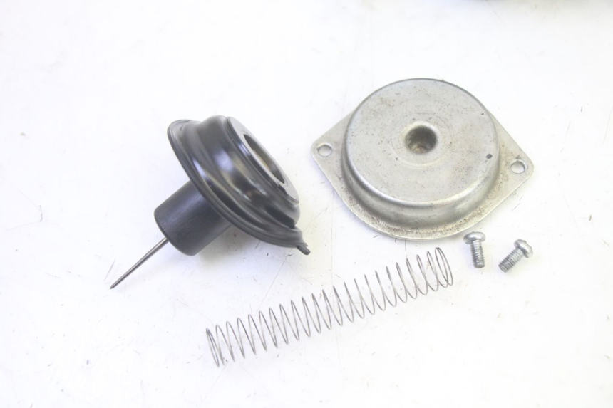 photo de GAŹNIK LONGJIA DIGITA 4T 50 (2019 - 2022) - Szczegóły charakterystyczne