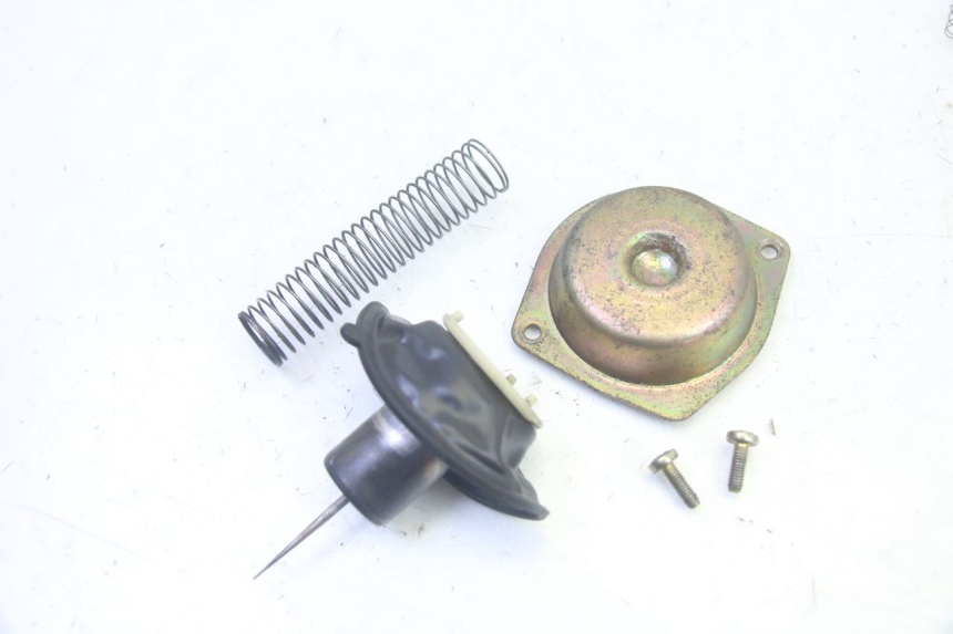 photo de GAŹNIK PEUGEOT ELYSEO 125 (1999 - 2004) - Szczegóły charakterystyczne