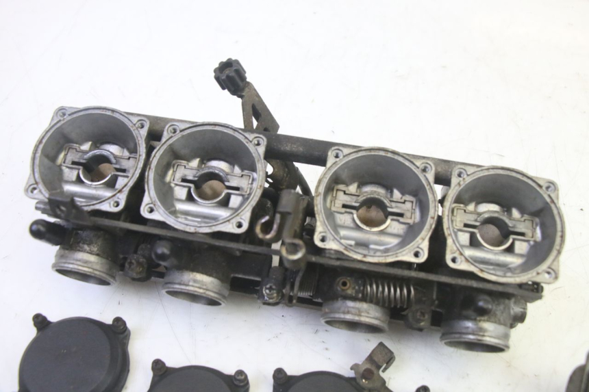 photo de GAŹNIK KAWASAKI GPX R WARBIRD 600 (1988 - 1993) - Szczegóły charakterystyczne